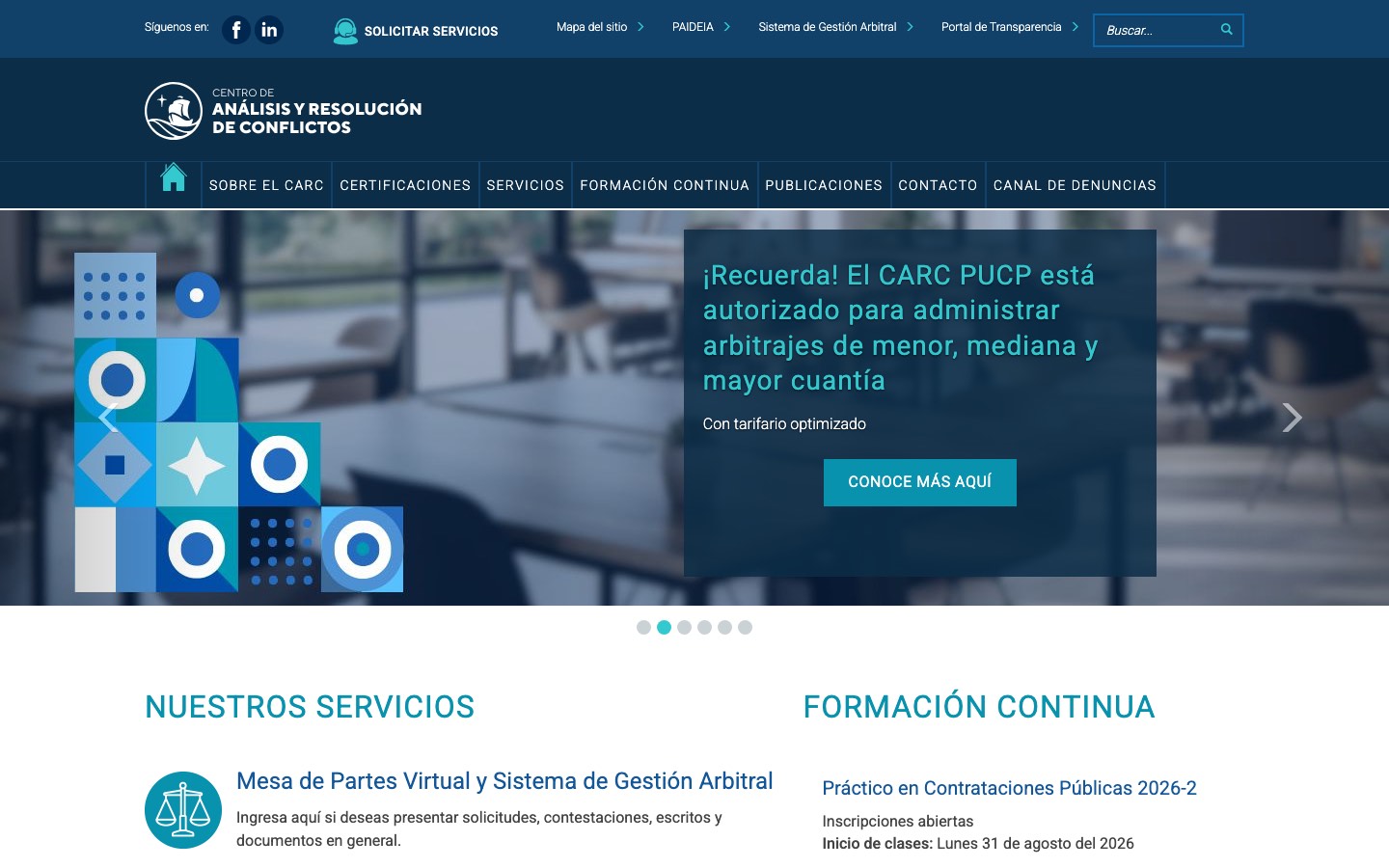 Portada del CARC PUCP: el primer pantallazo lo ocupa un comunicado institucional
